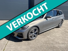 BMW 3-serie Touring - 330e xDrive M pakket / Leaser / Head up / Pano / Elek trk / Adaptieve cruise /