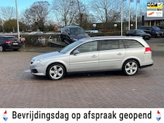 Opel Vectra Wagon - 2.2-16V Executive automaat, bj.2006, kleur:grijs Leder, Climate, APK 11/2025 en NAP met 23