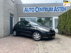 Peugeot 207 - 1.4-16V XR