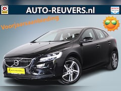 Volvo V40 - 2.0 T2 Momentum / LED / Navi / Camera / Bluetooth