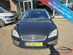 Ford Focus Wagon - 1.6-16V Champion