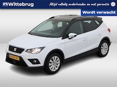 Seat Arona - 1.0 TSI 110pk DSG Style Business Intense / Zwart Dak / Trekhaak / Navigatie / Clima / Came