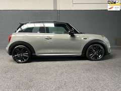 MINI Cooper - 1.5 J.C.W Uitvoering