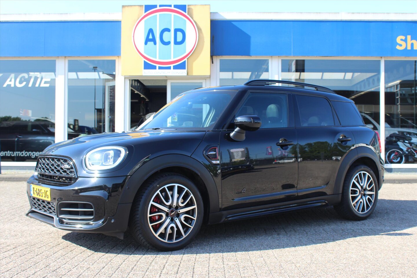 MINI Countryman - Mini (f60) 2.0 JCW 306pk ALL4 Aut8. John Cooper Works | Orig. NL | €75.000 nwprijs | Panor - AutoWereld.nl