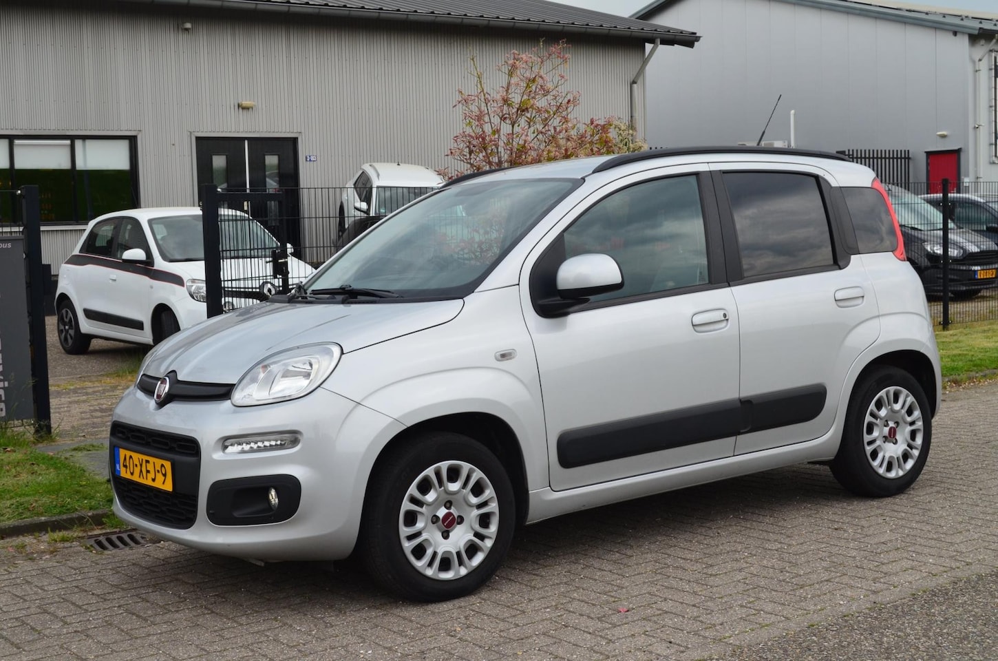 Fiat Panda - 0.9 TwinAir Lounge AUTOMAAT|CLIMA|CARKIT - AutoWereld.nl