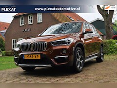 BMW X1 - SDrive18i Aut. | Panorama | Led koplampen | Stoelverwarming | Kastanienbronze | Camera | T