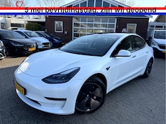 Tesla Model 3 - Long Range AWD Stoel/Stuur Verwarming, Warmtepomp, Panoramadak, Camera