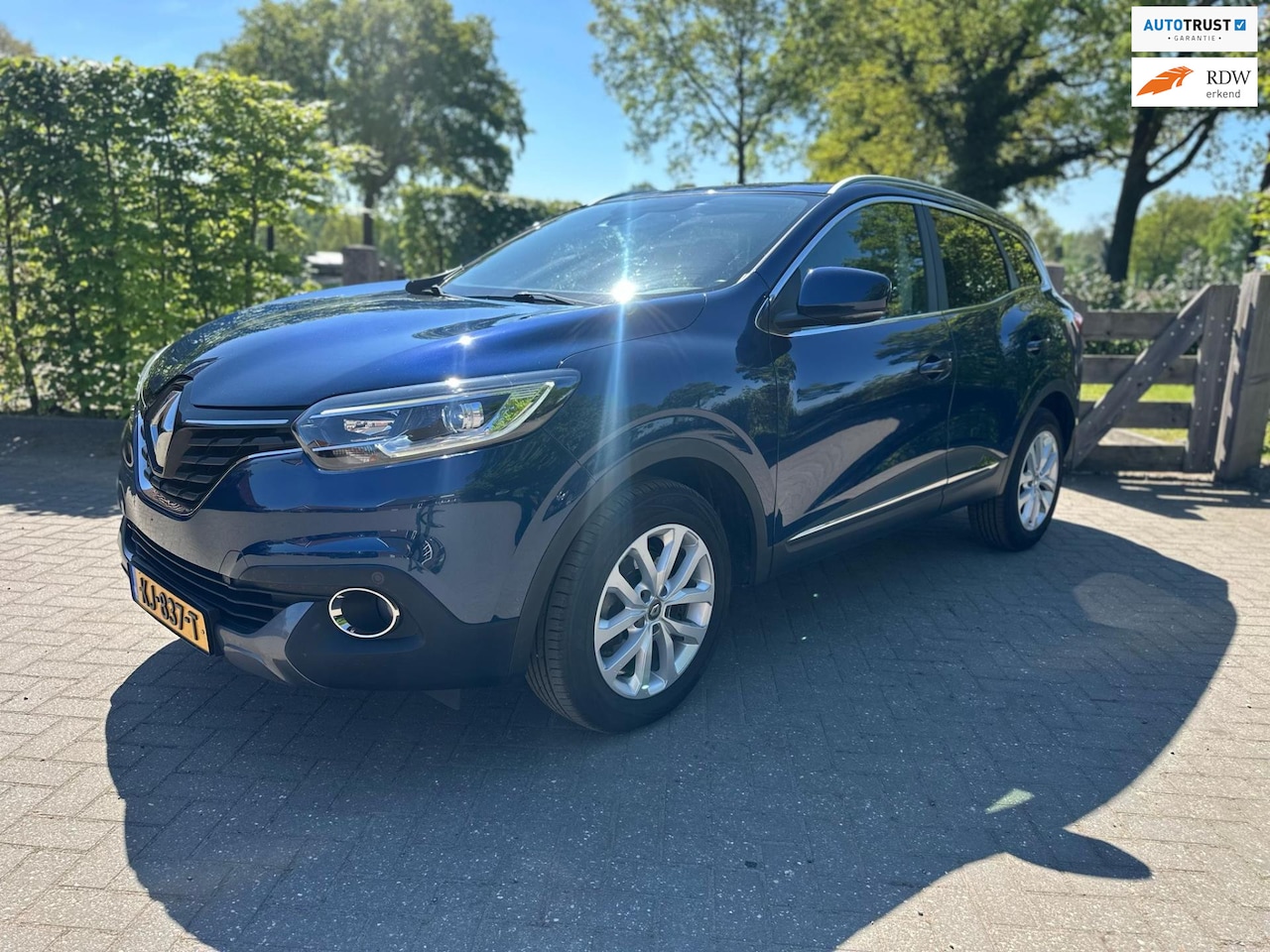 Renault Kadjar - 1.2 TCe Intens | Trekhaak| R-Link| PDC| Cruise - AutoWereld.nl