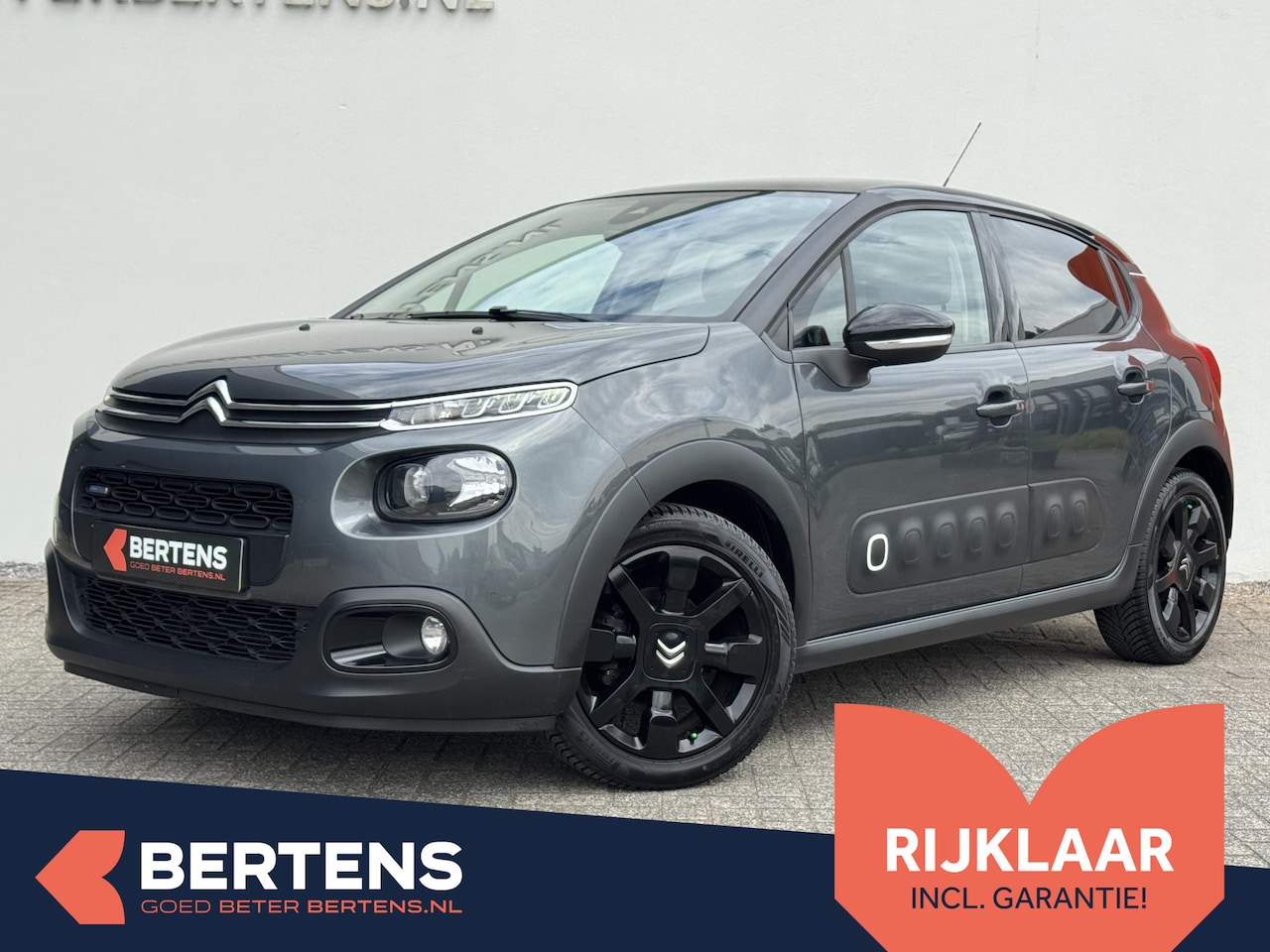 Citroën C3 - 1.2 PT 110 EAT6 Shine | Navi | Panoramadak | Trekhaak | Prijs is rijklaar - AutoWereld.nl