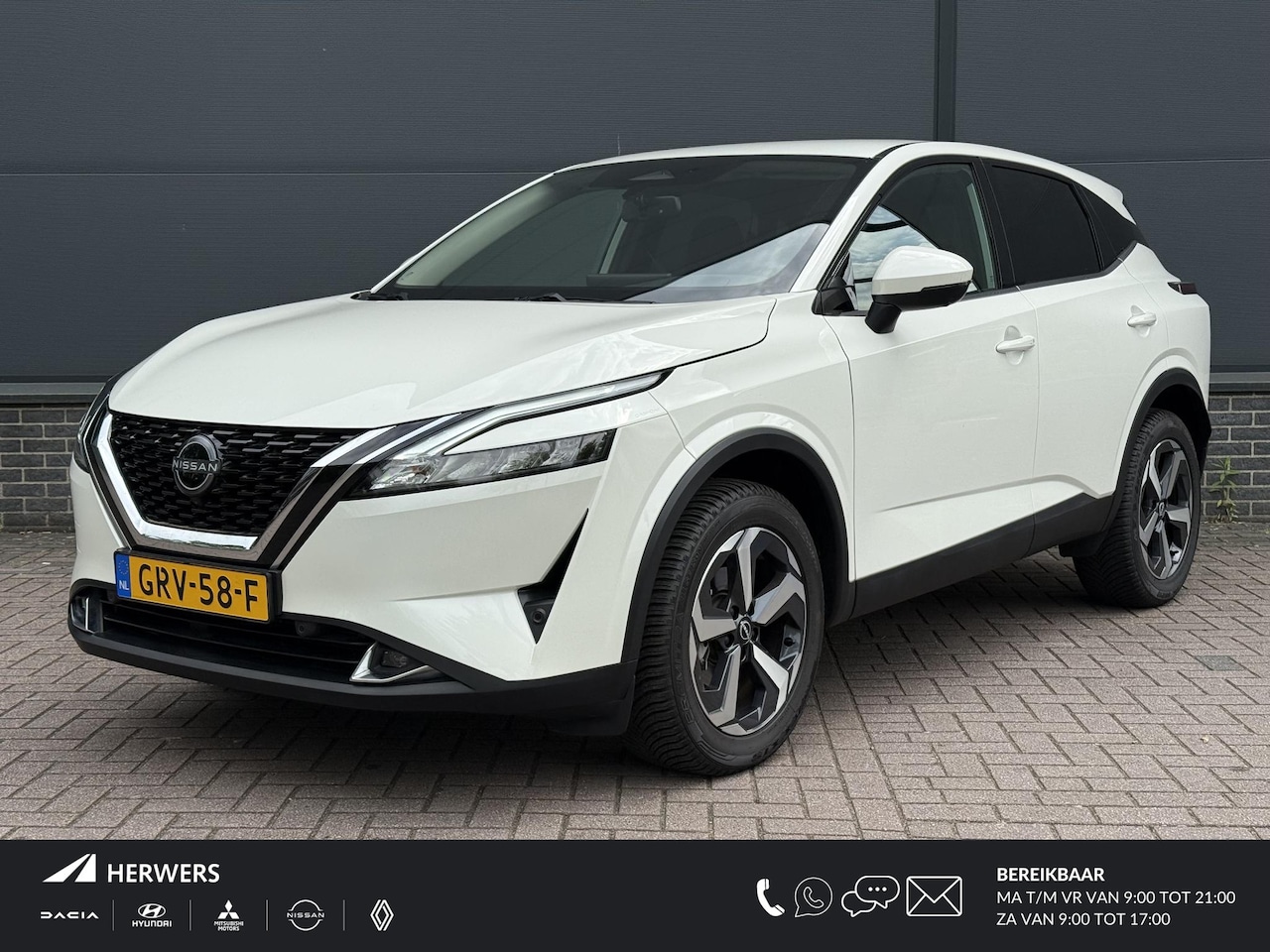 Nissan Qashqai - 1.3 MHEV 160PK Xtronic Automaat N-Connecta / 1.800KG Trekgewicht / Elektrische Achterklep - AutoWereld.nl