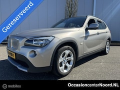 BMW X1 - sDrive18i Executive | NAP | Trekhaak | Navi