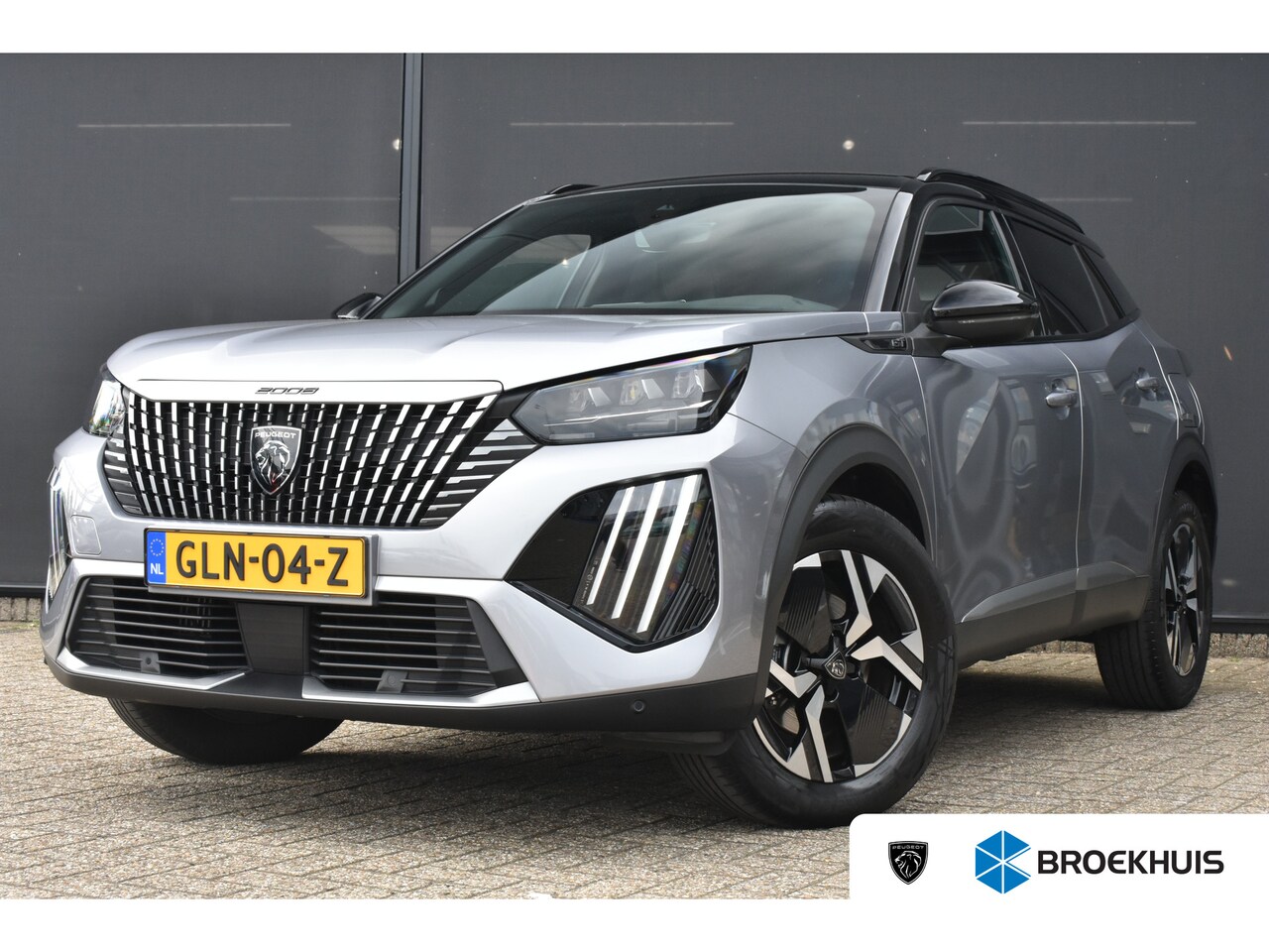 Peugeot 2008 - Peugeot 1.2 Hybrid 136 GT Automaat | Navigatie | Sportstoelen | Sfeerverlichting | Achteru - AutoWereld.nl