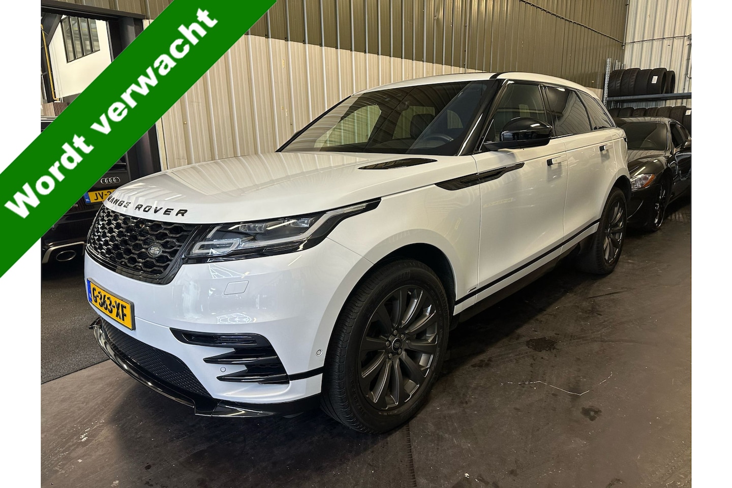 Land Rover Range Rover Velar - 2.0 P250 251 pk Turbo AWD R-Dynamic HSE / Pano-Dak/ Keyless/ Meridian-Sound/ Camera/ Matri - AutoWereld.nl