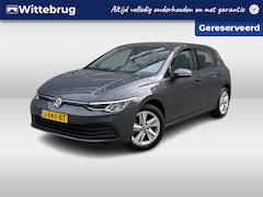 Volkswagen Golf - 1.5 TSI Life / Navigatie / Achteruitrij camera / Parkeersensoren V+A / App connect /