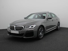 BMW 5-serie - Sedan 530e High Executive | M Sportpakket | Audio Media Pack | Parking Pack | Trekhaak | S