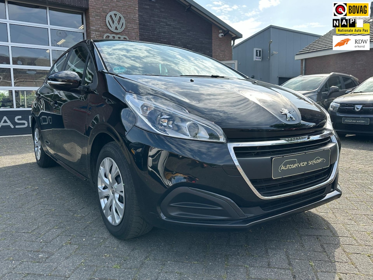 Peugeot 208 - 1.2 PureTech Active. 5-Deurs. 2de eigenaar. - AutoWereld.nl