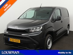 Toyota ProAce City - 1.5 D-4D Navigator | Uit voorraad leverbaar | Incl. vloer | Nieuw Model | Trekhaak |