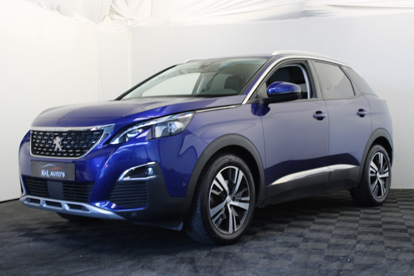 Peugeot 3008 - 1.2 PureTech Allure |Stoelverwarming|Camera|Navi|...... - AutoWereld.nl