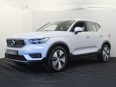 Volvo XC40 - 1.5 T5 Twin Engine Momentum Pro |Camera|Carplay|