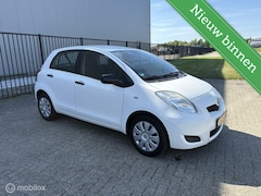 Toyota Yaris - 1.0 VVTi Acces