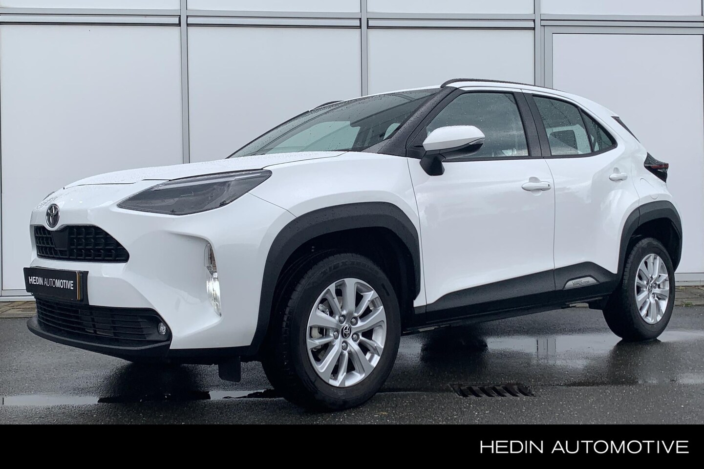 Toyota Yaris Cross - Hybrid 115PK Active | Adaptive cruise control | Camera | Navigatie via Apple Carplay / And - AutoWereld.nl