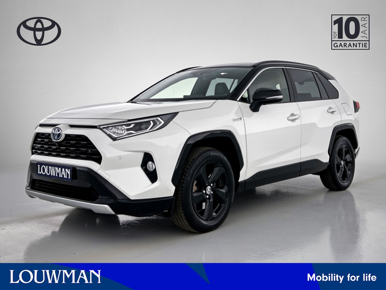 Toyota RAV4 - 2.5 Hybrid AWD Bi-Tone | Panoramadak | JBL | 360 Camera | Blindspot | 1.650 KG Trekgewicht - AutoWereld.nl