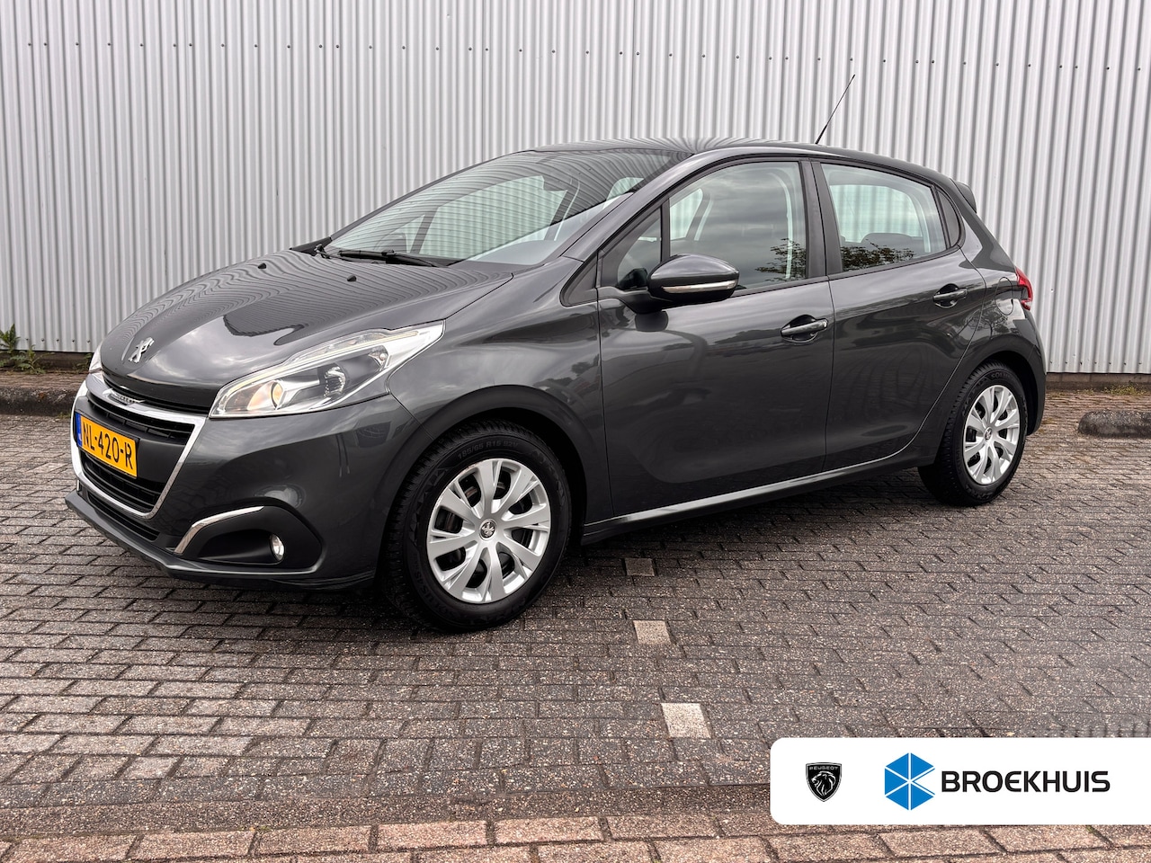 Peugeot 208 - Peugeot 1.2 PureTech Blue Lion | Airco | Cruise control | DAB ontvanger - AutoWereld.nl