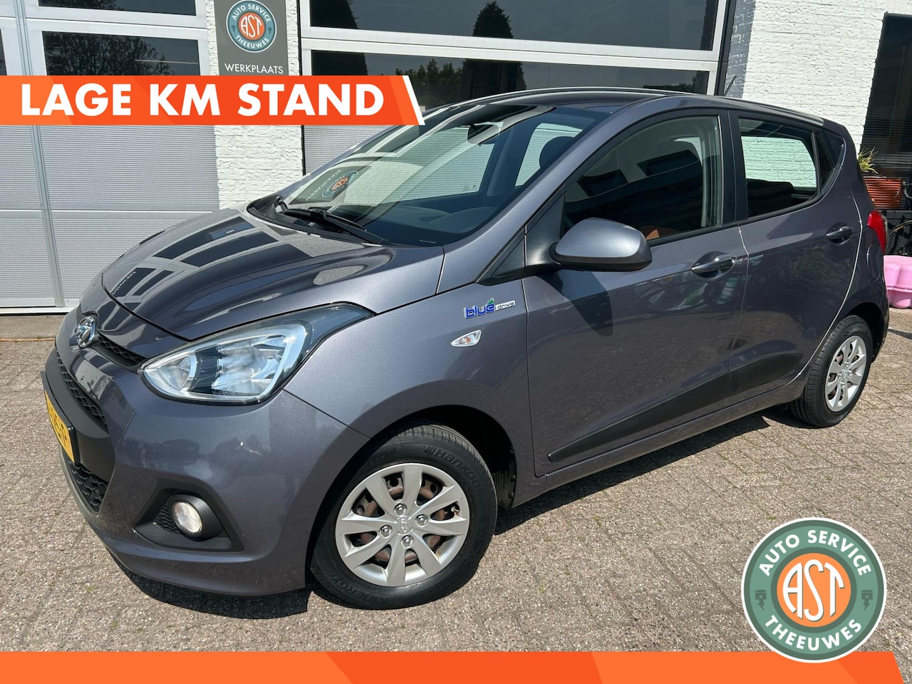 Hyundai i10 - 1.0i i-Motion Comfort NAP|CAMERA|NAVI|CRUISE - AutoWereld.nl