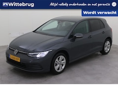 Volkswagen Golf - 1.0 TSI Life Business /Metallic/ Digitale Cockpit/ / Led/ Keyless Start/ Style Int. / Mem.