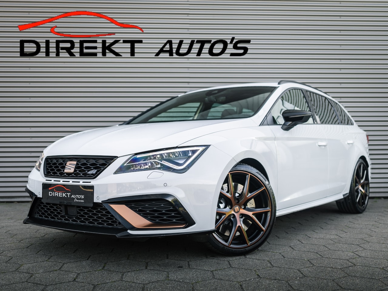 Seat Leon ST - 2.0 TSI CUPRA R 4DRIVE CARBON PANO BREMBO BEATS - AutoWereld.nl