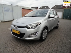 Hyundai i20 - 1.2i i-Motion (KM 51039 NAP AIRCO)