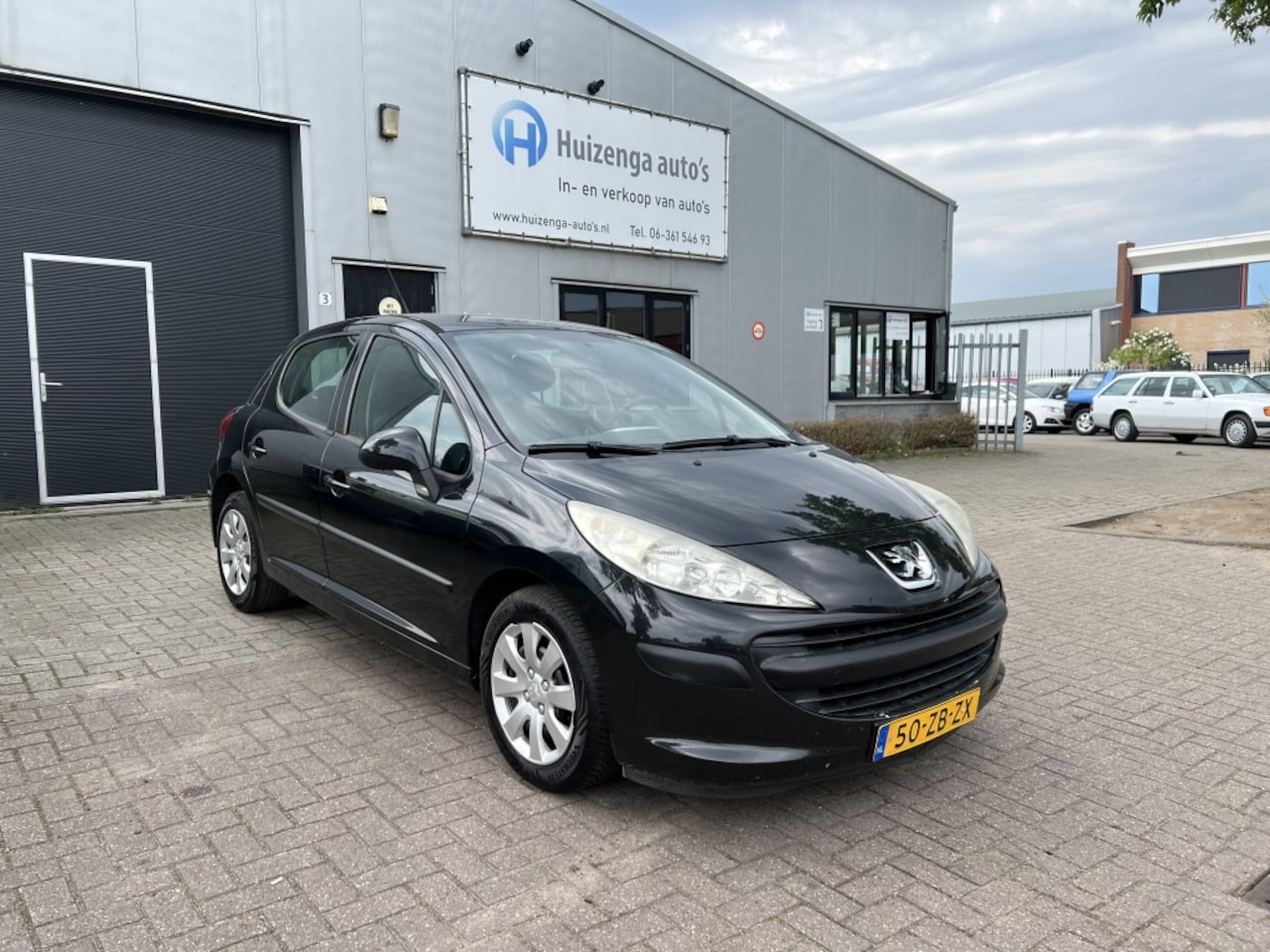 Peugeot 207 - 1.4 VTi X-Line 1.4 VTi X-line - AutoWereld.nl