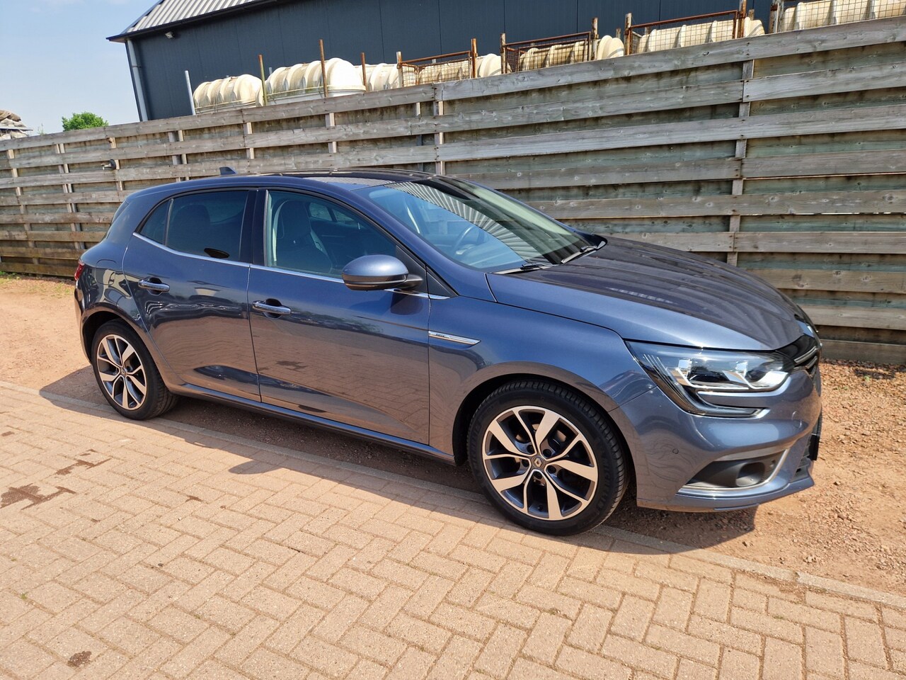 Renault Mégane - 1.2 TCe Bose Navigatie+Camera - AutoWereld.nl