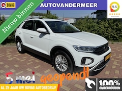 Volkswagen T-Roc - 1.5 TSI Style / Carplay / Led / Etc