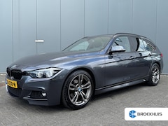 BMW 3-serie Touring - 318i M-Sport Automaat | Leder | Camera | Carplay | Climate | Keyless | Navigatie | Full