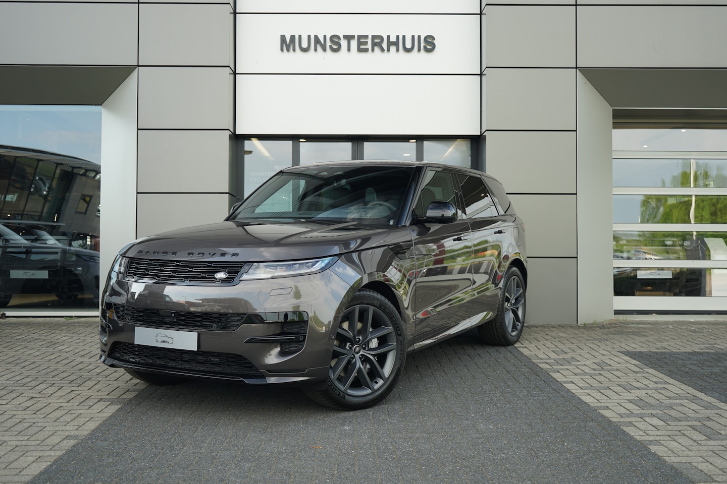Land Rover Range Rover Sport - 3.0 P460e Dynamic HSE PHEV | Schuif/Kantel dak  | Cold Climate Pack | Head-up Display | - AutoWereld.nl