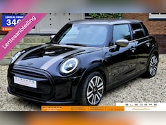 MINI Cooper - 1.5 Camden Edition 5drs Sportstoelen Leer Navigatie
