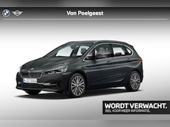 BMW 2-serie Active Tourer - 225xe High Executive / Parking Pack / Navigatiesysteem Professional / Head-Up / Elektrisch