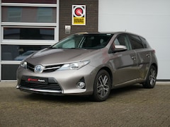 Toyota Auris - 1.8 Hybrid Dynamic Camera| Trekhaak| Navi+BT