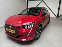 Peugeot e-208 - EV GT Pack 50 kWh Panoramadak, Stoelverwarming