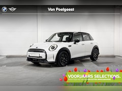 MINI Cooper - 5-deurs | Classic uitvoering | Park Distance Control | Navigatiesysteem | Apple Carplay |