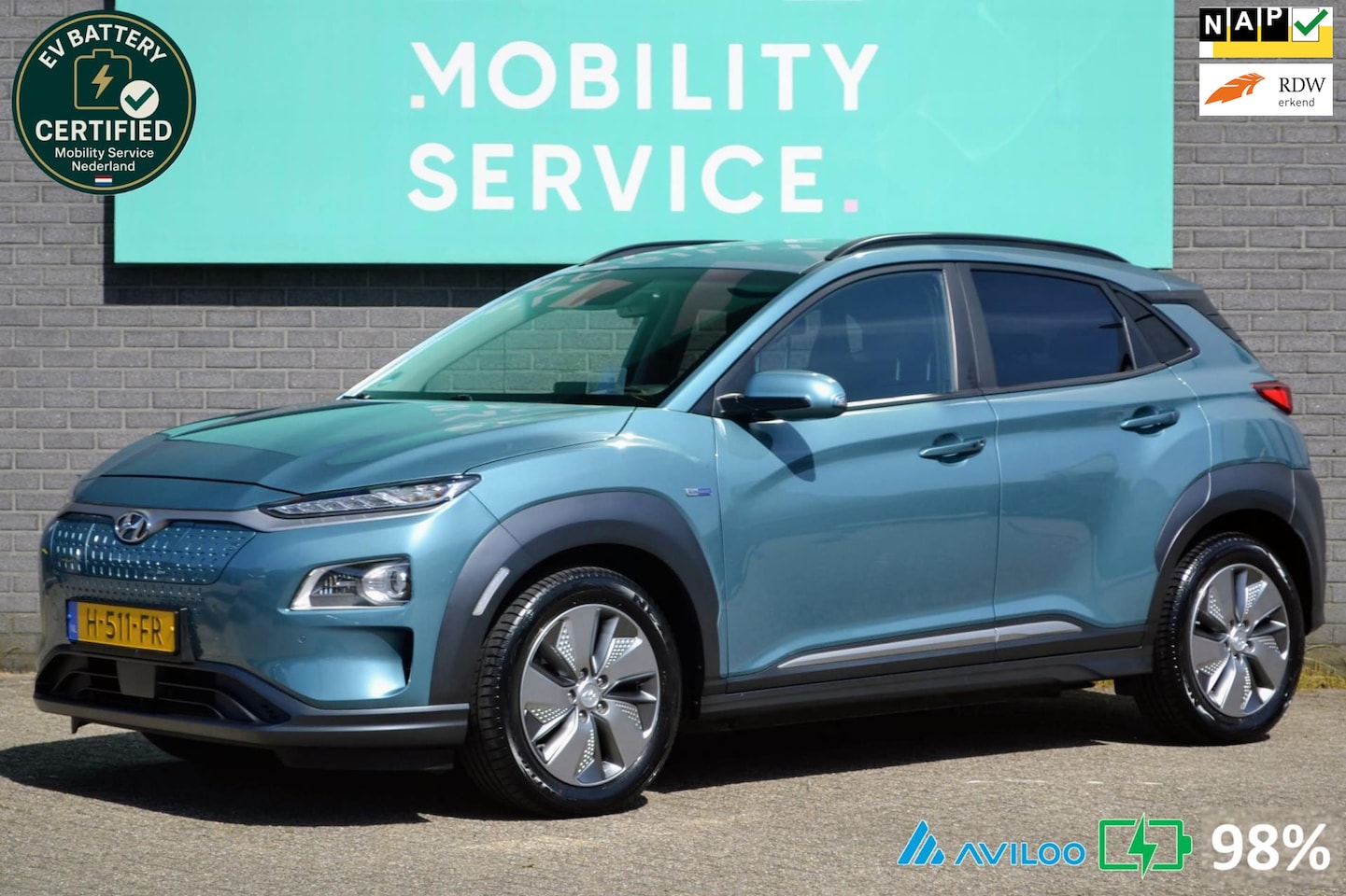 Hyundai Kona Electric - EV Premium 64 kWh SOH98% Clima ACC CarPlay Leder LED Cam - AutoWereld.nl