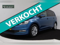 Volkswagen Touran - 1.4 TSI Comfortline Business (PANORAMADAK, PARKEERSENSOREN, TREKHAAK, CAMERA, STOELVERWARM