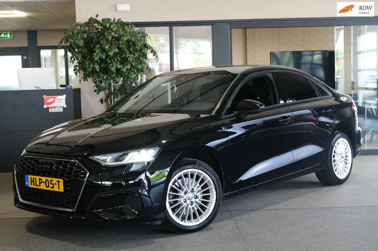 Audi A3 Limousine - 35 TFSI Pro Line S-Tronic Navi Acc Pdc Climate - AutoWereld.nl