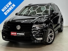 Volkswagen Tiguan - 1.4i R-line / Black style / Pano / Carplay /