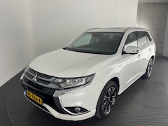 Mitsubishi Outlander - 2.0 PHEV Instyle+ Full options afn.trekhaak/winterbanden/incl. g