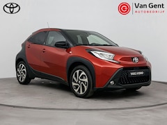 Toyota Aygo X - 1.0 VVT-i S-CVT Pulse | Clima | Camera | Stoelverwarming | LED