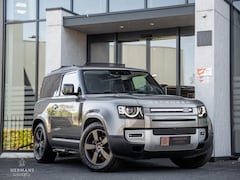 Land Rover Defender 90 - 3.0 D250 X-Dynamic HSE / Sliding Fabric Roof / Comfort+ / Off-Road+ / Tow-Bar