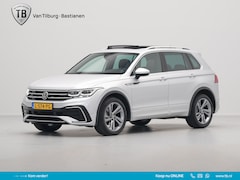 Volkswagen Tiguan - 1.5 TSI 150pk DSG R-Line Panoramadak Navigatie Wegkl. trekhaak Camera