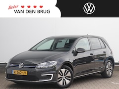 Volkswagen e-Golf - E-DITION 36kWh | Camera | Navigatie Pro | Climate control | Carplay & Android auto |